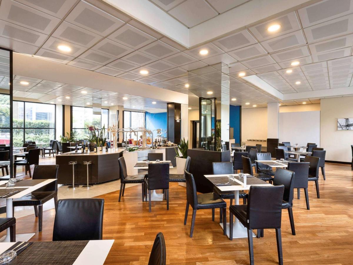 Novotel Genova City Exteriör bild