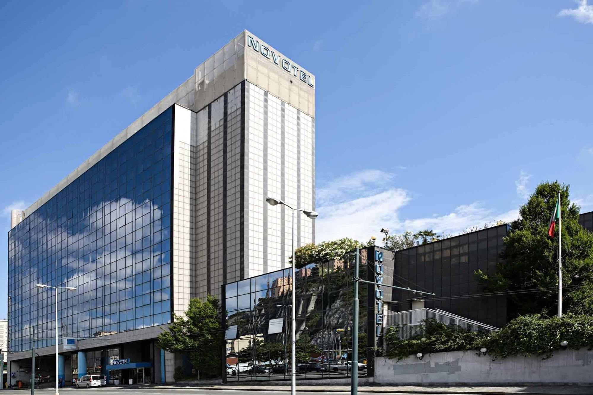 Novotel Genova City Exteriör bild